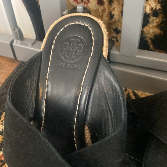 Tory Burch black & brown wedges - Picture 2 of 4